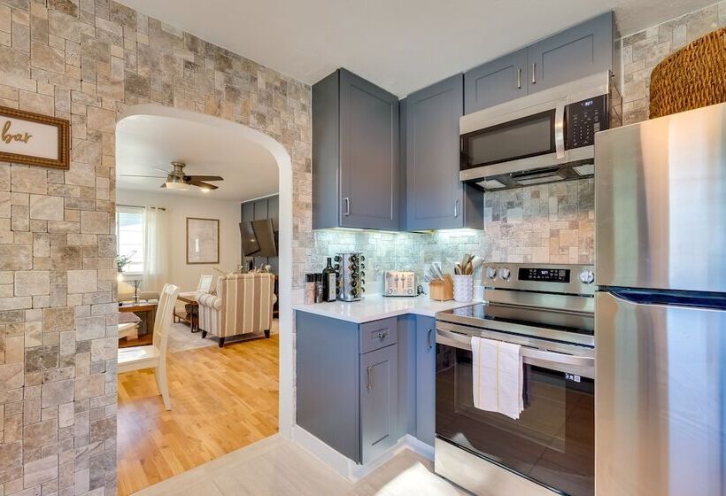 Loveland Retreat W/ Bicycles, Deck & Fire Pit!