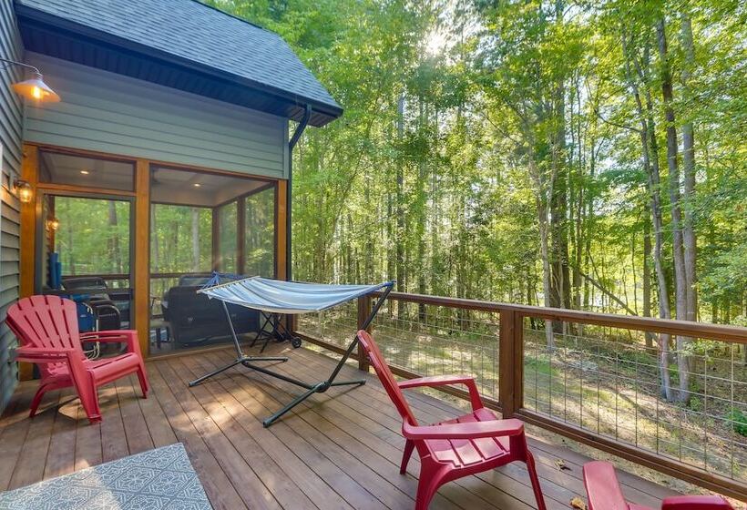 Lovely Kerr Lake House W/ Private Dock!