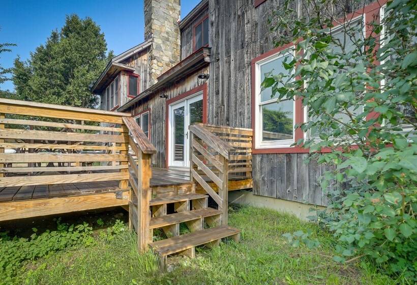 Luxe 14 Acre Vermont Countryside Lodge!