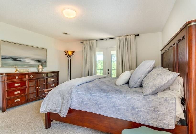 Luxe Gulf Breeze Home W/ Patios   4 Mi To Beaches!