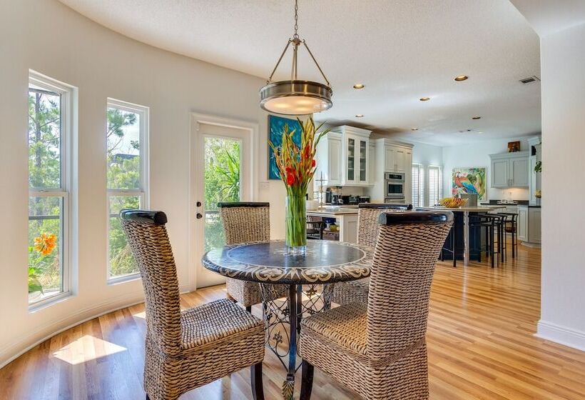 Luxe Gulf Breeze Home W/ Patios   4 Mi To Beaches!