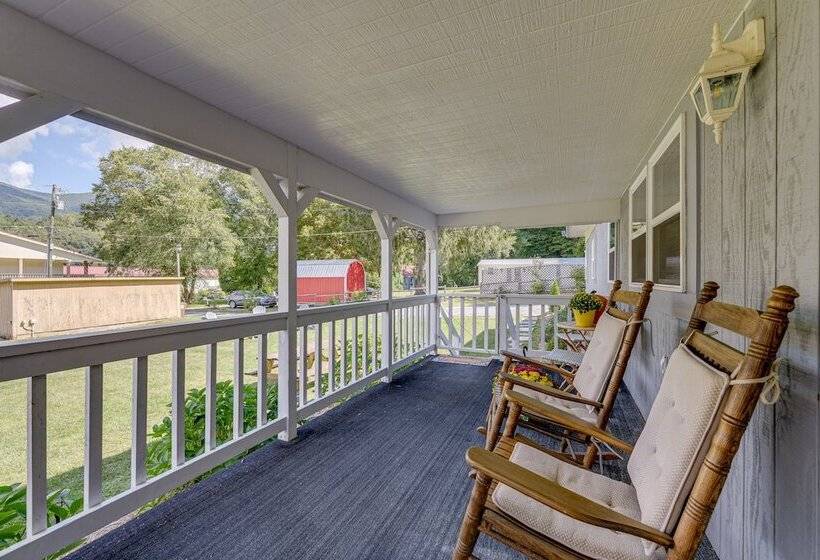 Maggie Valley Home ~ 5 Mi To Cataloochee Ski Area!