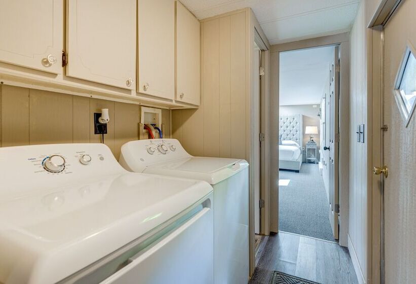 Maggie Valley Home ~ 5 Mi To Cataloochee Ski Area!