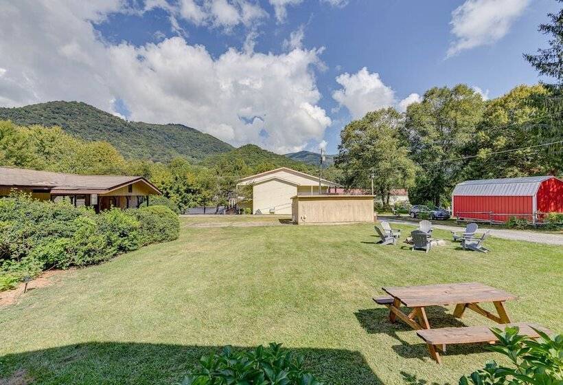 Maggie Valley Home ~ 5 Mi To Cataloochee Ski Area!