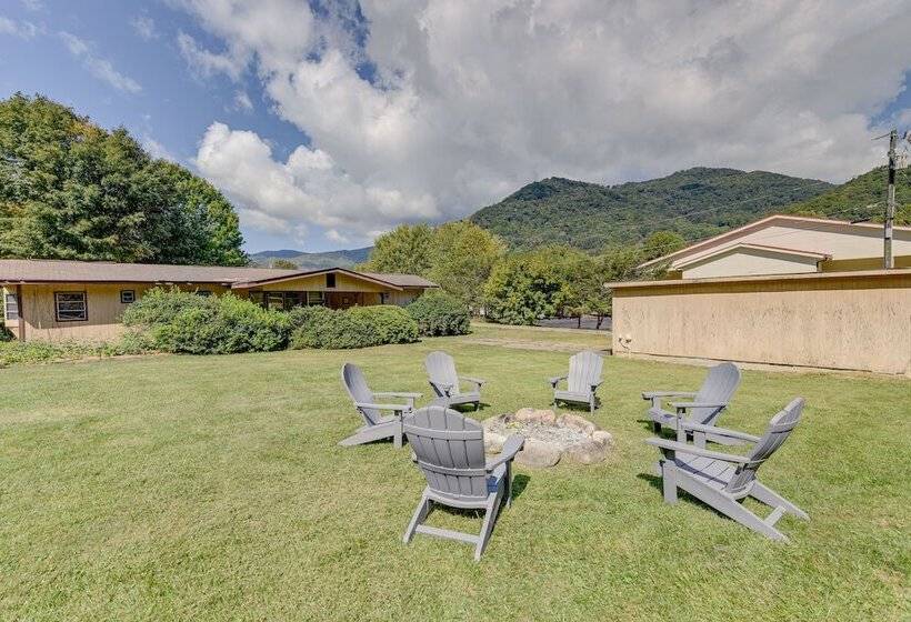 Maggie Valley Home ~ 5 Mi To Cataloochee Ski Area!