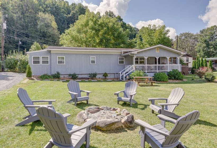 Maggie Valley Home ~ 5 Mi To Cataloochee Ski Area!