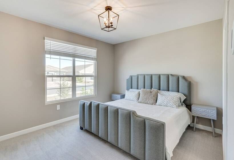 Maricopa Home W/ Yard   1 Mi To Harrahs Casino!