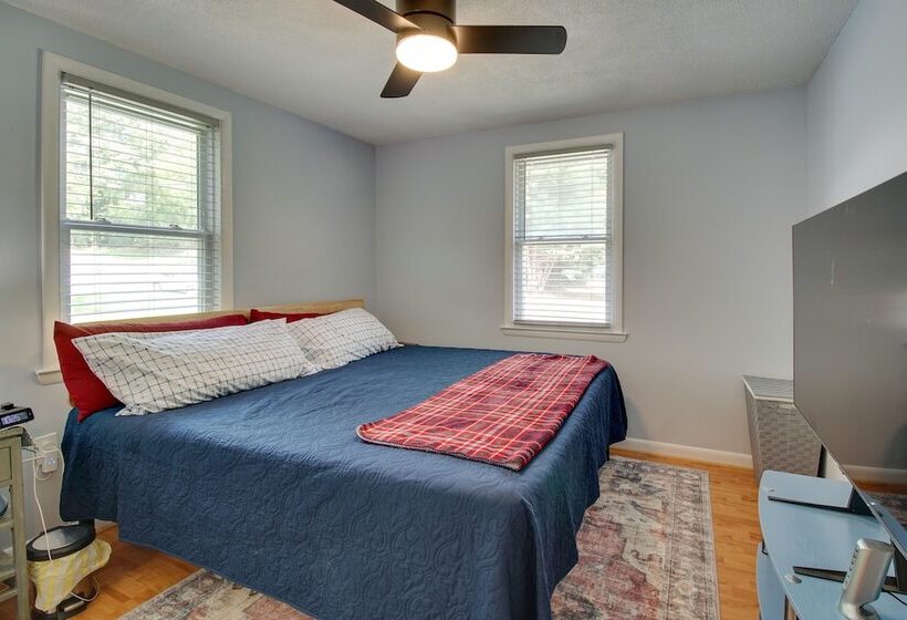 Maryland Vacation Rental: Walk To Beach