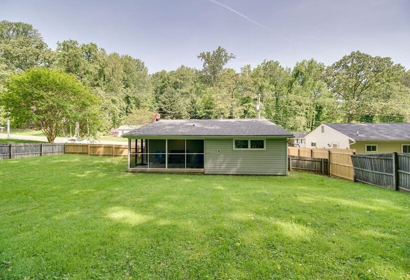 Maryland Vacation Rental: Walk To Beach