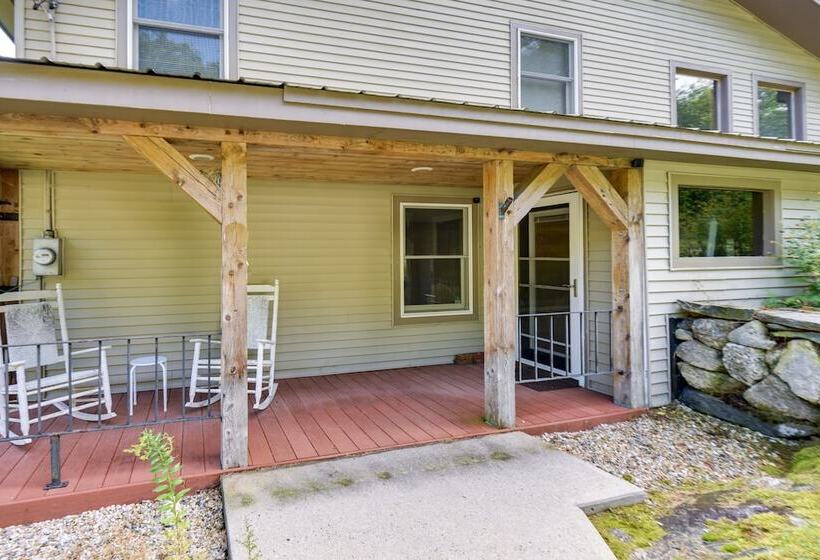 Meredith Home W/ Deck: 6 Mi To Lake Winnipesaukee!