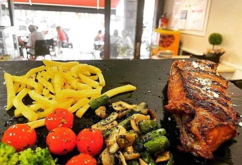 Meson El Kubano B & B