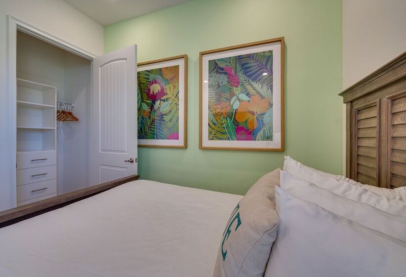 Modern Kissimmee Cottage ~ 5 Miles To Disney Parks