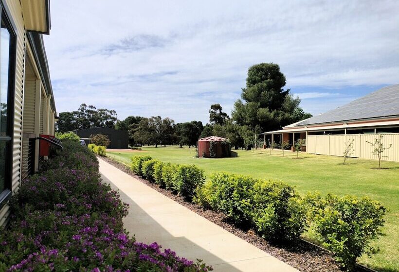 فندق على الطريق Robinvale Golf Club Resort