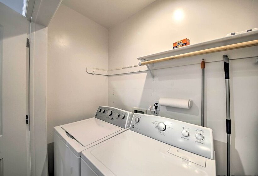 Mountain Gem W/ Game Room, 5 Mi To Lake Arrowhead!