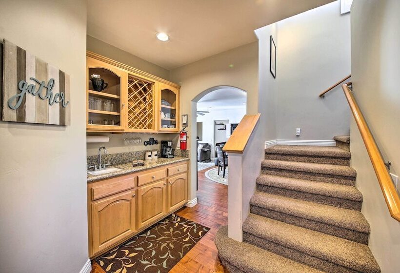 Mountain Gem W/ Game Room, 5 Mi To Lake Arrowhead!