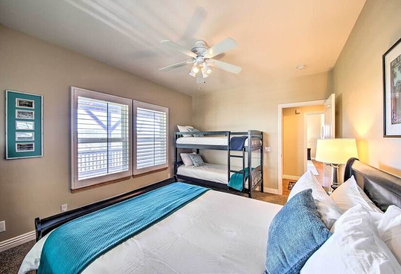 Mountain Gem W/ Game Room, 5 Mi To Lake Arrowhead!