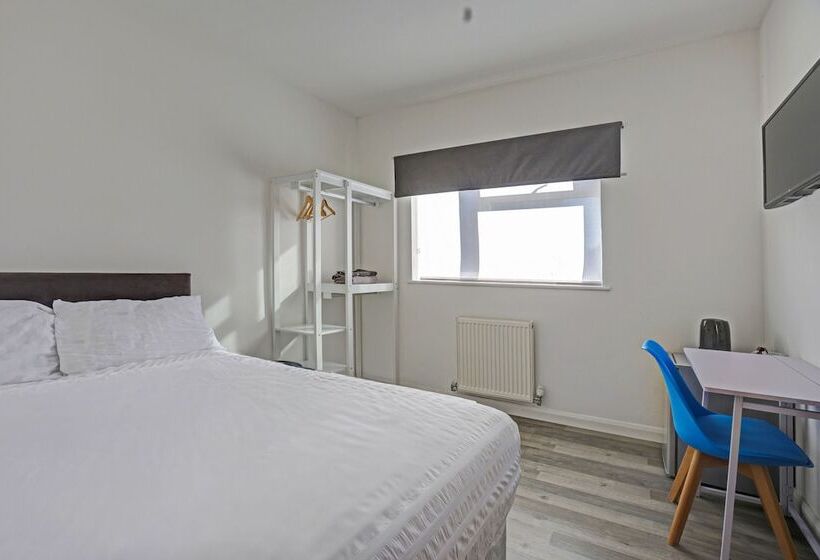 Oyo Aparthotel Hathern