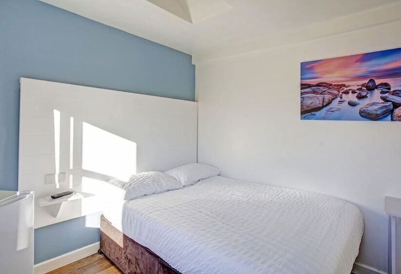 Oyo Aparthotel Hathern