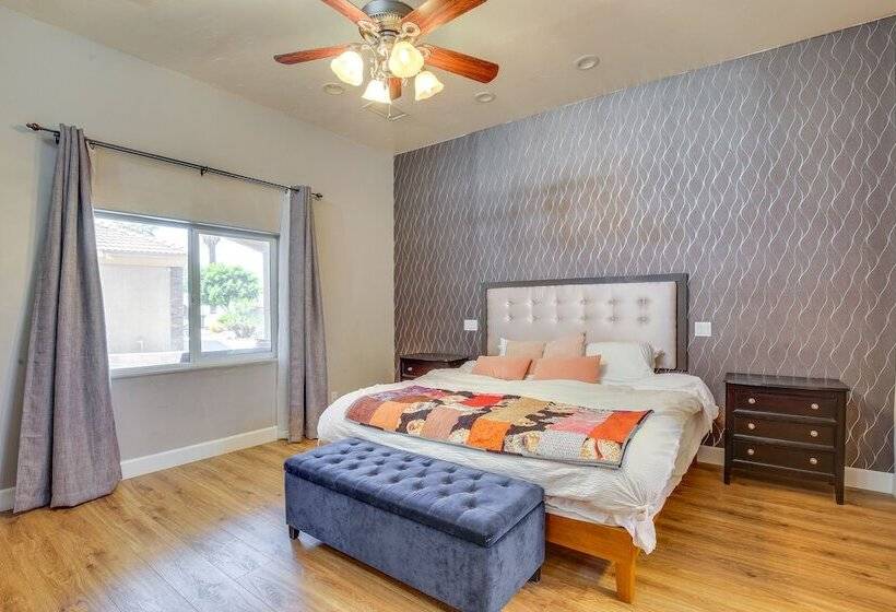 Palm Desert Home W/ Pool, Near Shops On El Paseo!