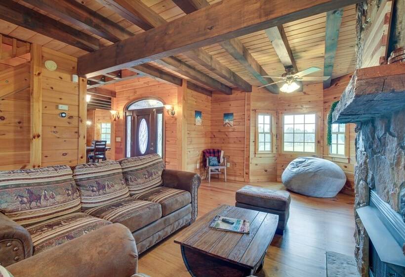 Peaceful Raphine Cottage W/ Deck & Fireplace!