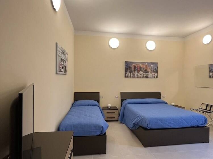 פנסיון In Centro   Rooms And Apartments