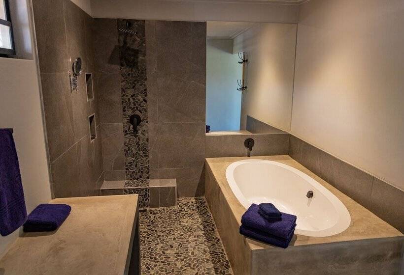 بنسيون Muunga Bush Lodge & Spa