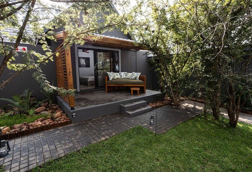 بنسيون Muunga Bush Lodge & Spa