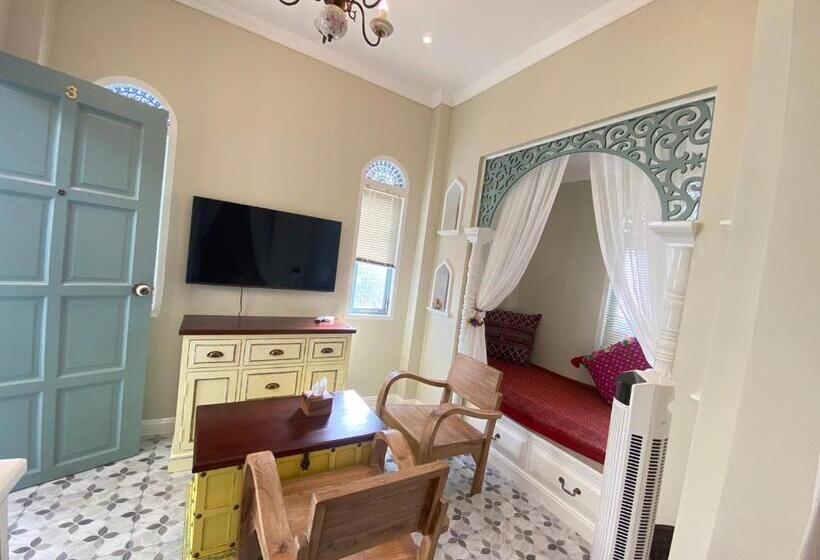 膳宿费 Pran@kumuang Boutique House