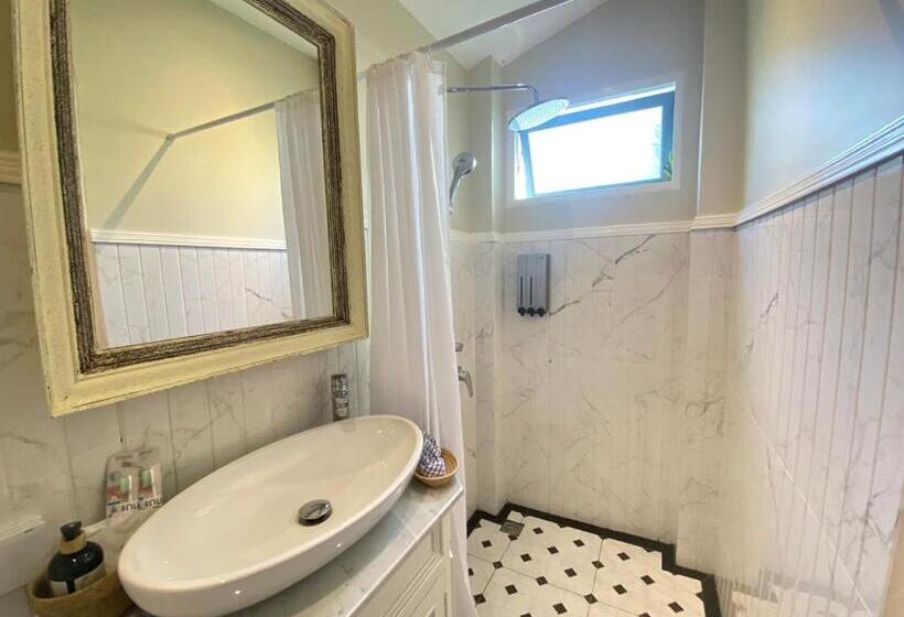 膳宿费 Pran@kumuang Boutique House