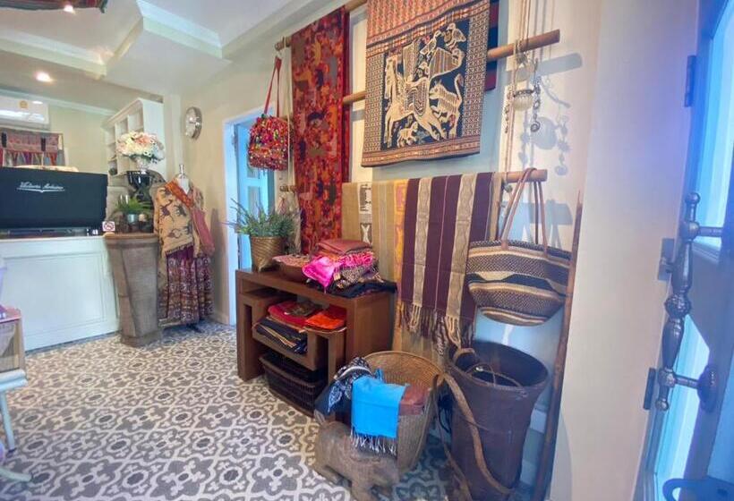 膳宿费 Pran@kumuang Boutique House