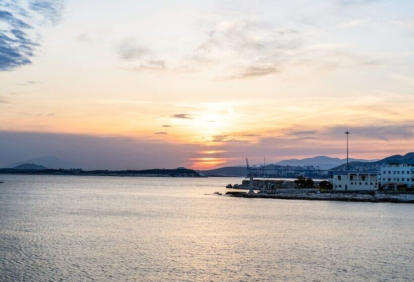 펜션 Sanders Port   Bright Studio Near Piraeus Port
