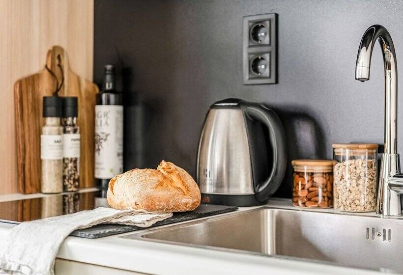 ペンション Sanders Port Chicly Studio With Roof Top Terrace