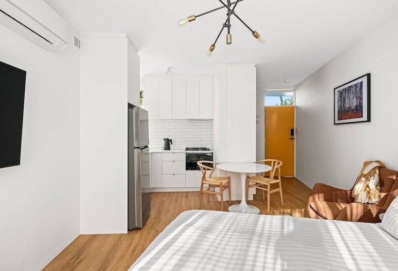 Peppertree Apartments