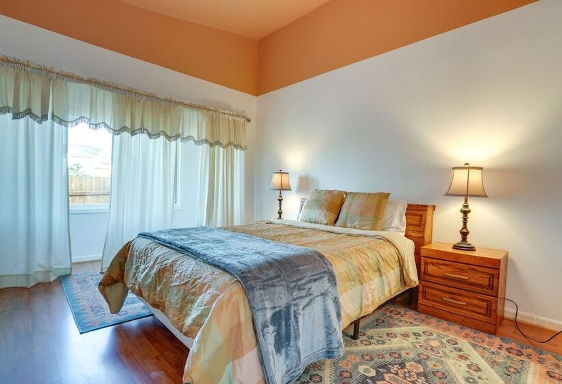 Pet Friendly Anchorage Home   8 Mi To Downtown!