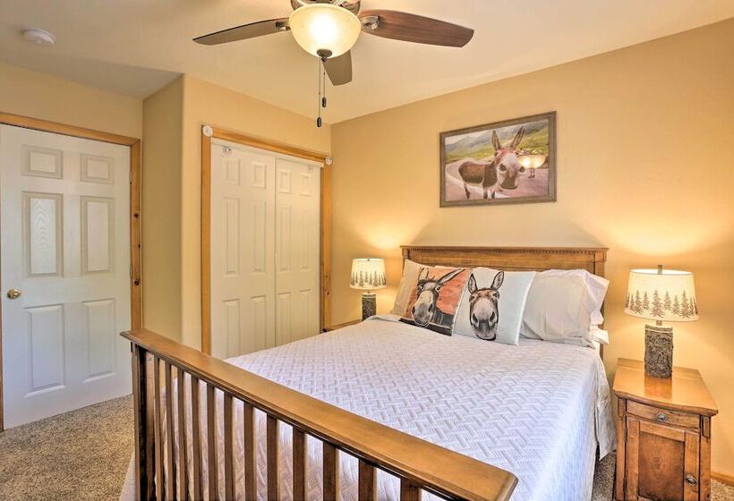 Pet Friendly Big Bear Cabin ~ 6 Mi To Ski Resorts!