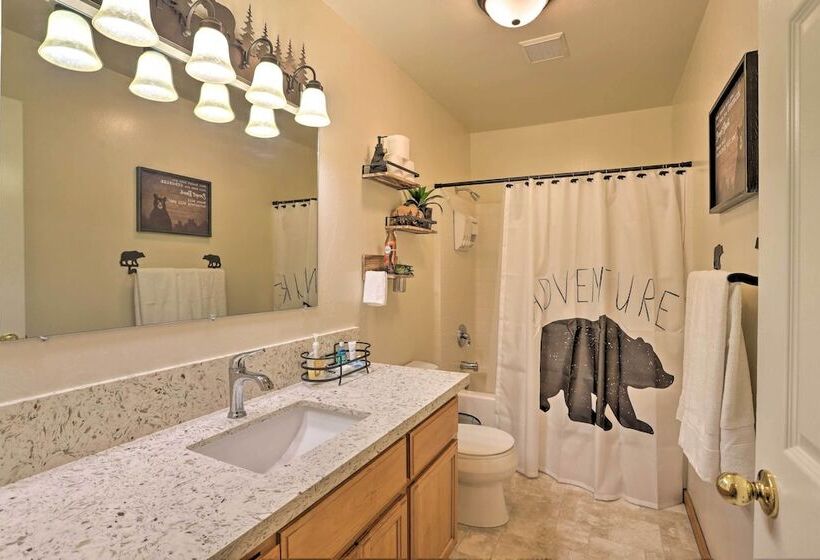 Pet Friendly Big Bear Cabin ~ 6 Mi To Ski Resorts!