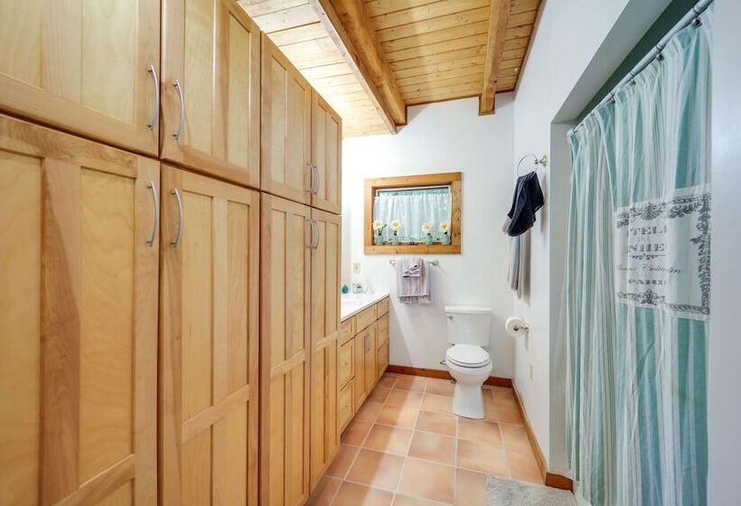 Home On 60 Acres Near Beech Mtn!