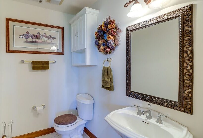 Mtn View Shirley Pool House: Pets Welcome!