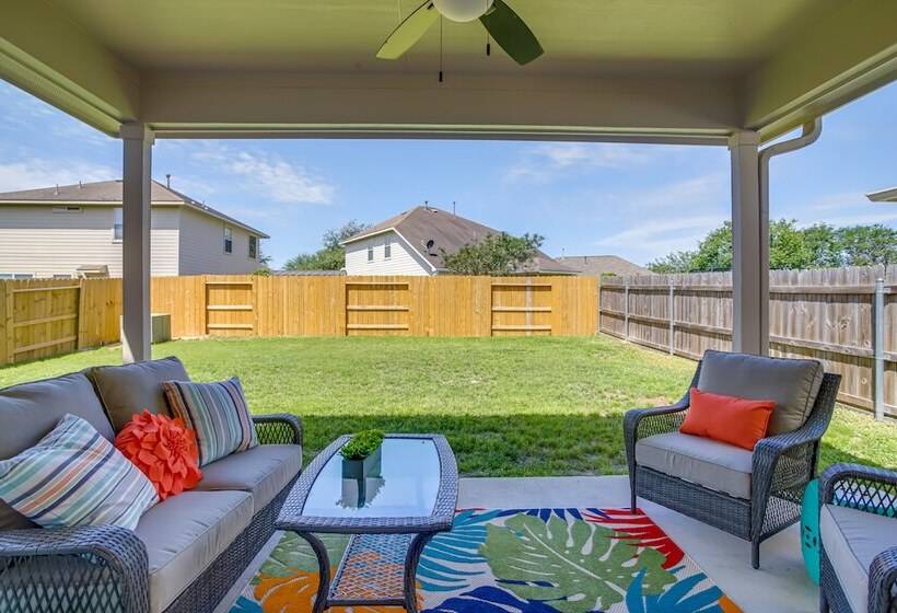 Pet Friendly Tomball Home ~ 8 Mi To Burroughs Park
