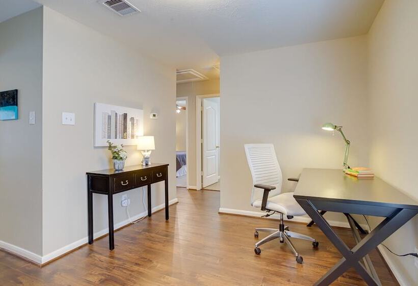 Pet Friendly Tomball Home ~ 8 Mi To Burroughs Park