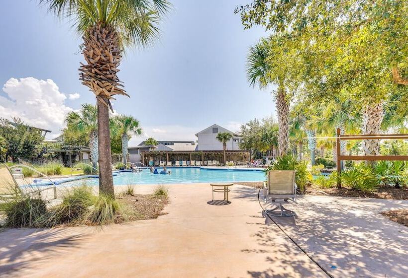 Port St Joe Home   Walk To Beach + Restaurants!