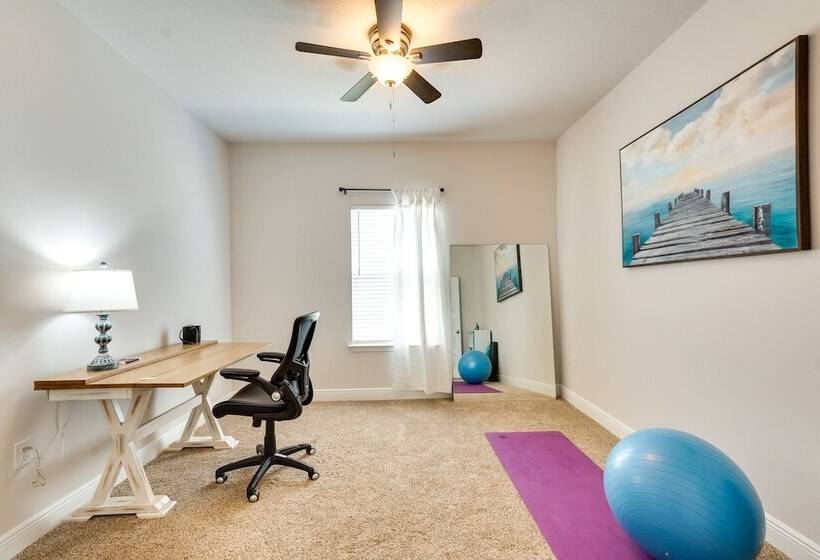 Port St Joe Home   Walk To Beach + Restaurants!