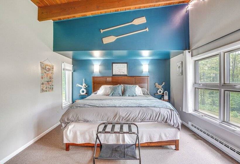 Alpine House  Modern Delevan Cabin On 2 Acres