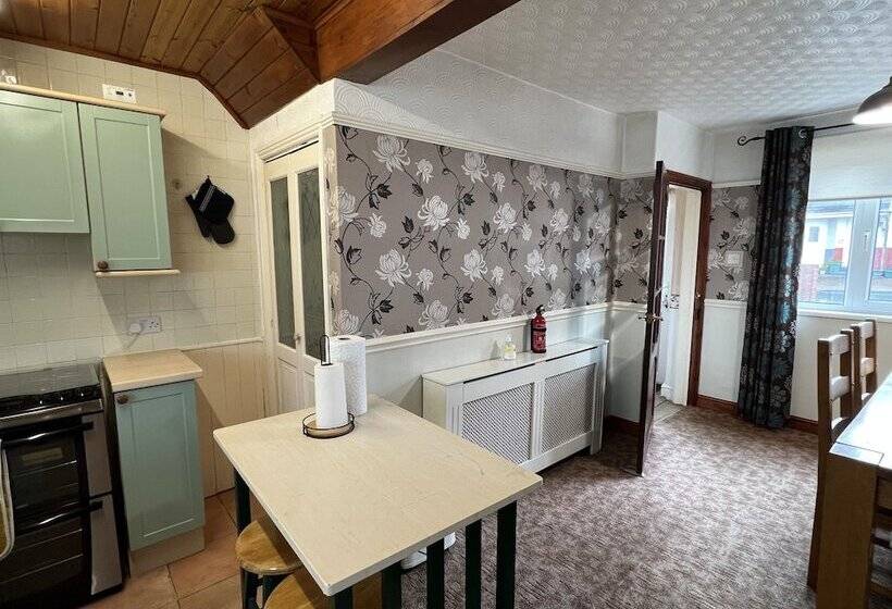 레지던스 Carlisle The Cathedral City And Gateway In Cumbria