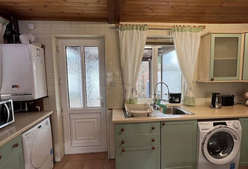 레지던스 Carlisle The Cathedral City And Gateway In Cumbria