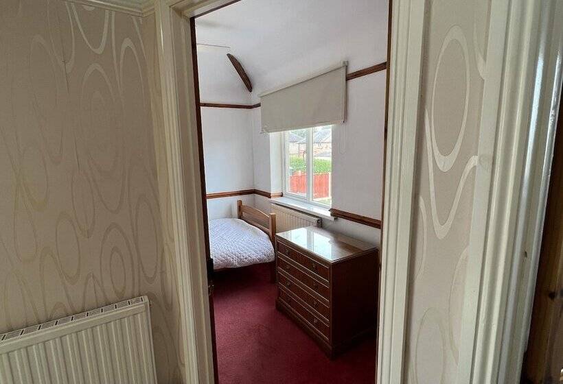 레지던스 Carlisle The Cathedral City And Gateway In Cumbria