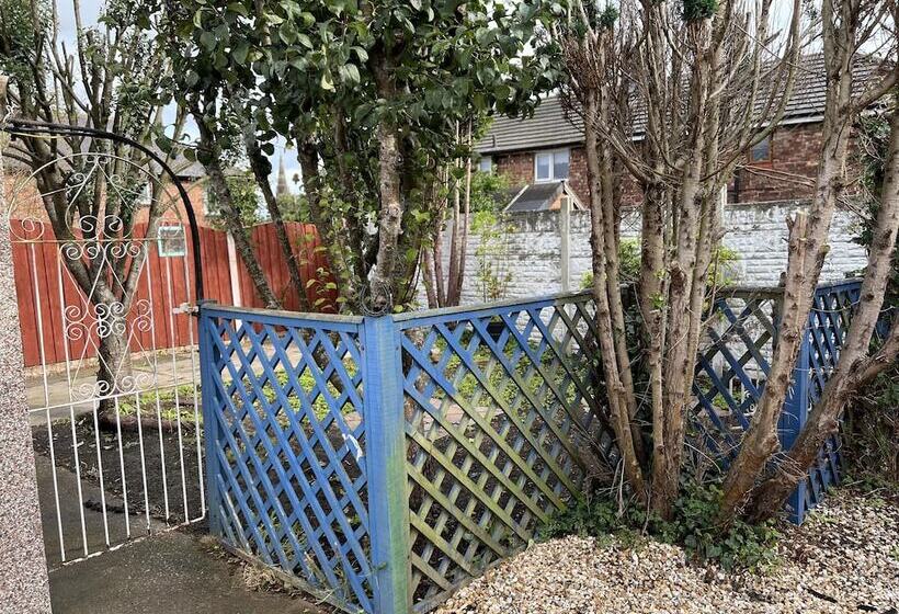 레지던스 Carlisle The Cathedral City And Gateway In Cumbria