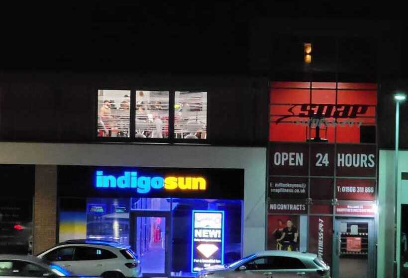 住所  Impeccable 2 Bed House In Milton Keynes