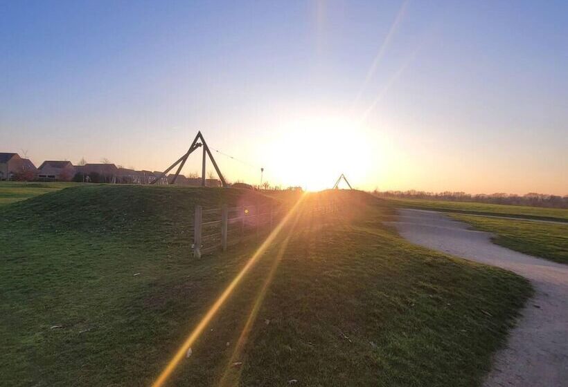 דירת נופש Impeccable 2 Bed House In Milton Keynes