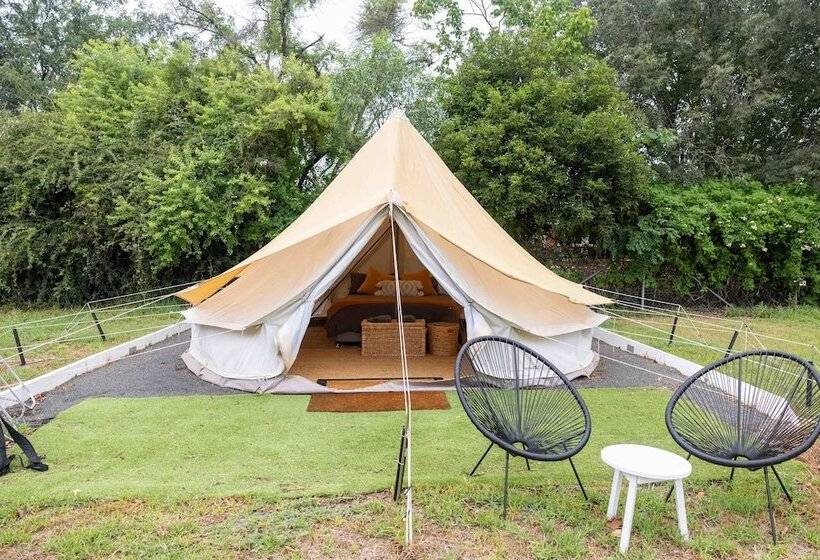 אתר נופש Coonamble Riverside Caravan Park